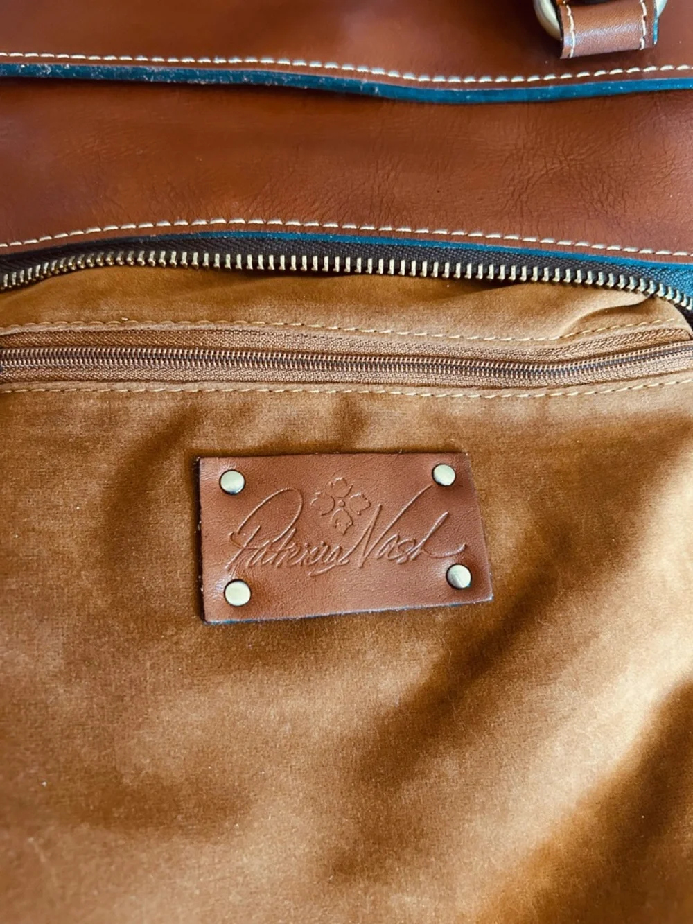 Like New Patricia Nash Tan Leather Messenger Crossbody with Adjustable Strap - Picture 11 of 12